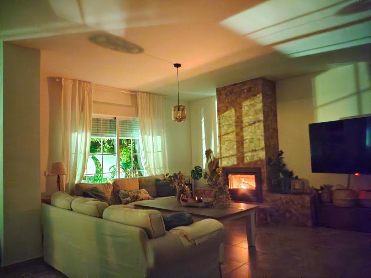 Lia Y El Pinar Guest House Olias del Rey Luaran gambar